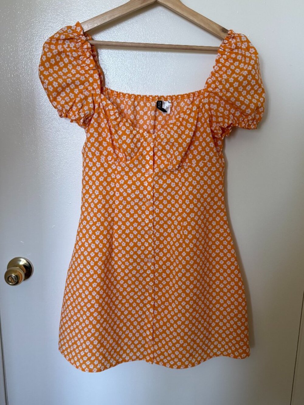 Divided‎ by H&M Orange Floral Puff Sleeve Mini Dress S - Picture 2 of 7